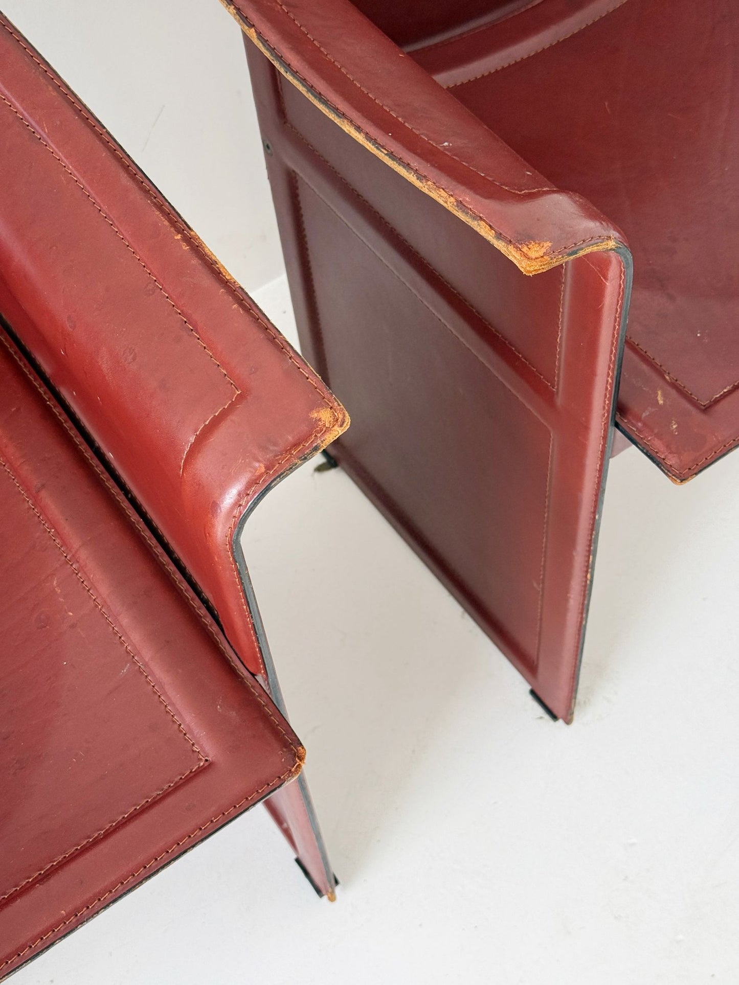 Set of four Matteo Grassi armchairs in burgundy leather, 1980s