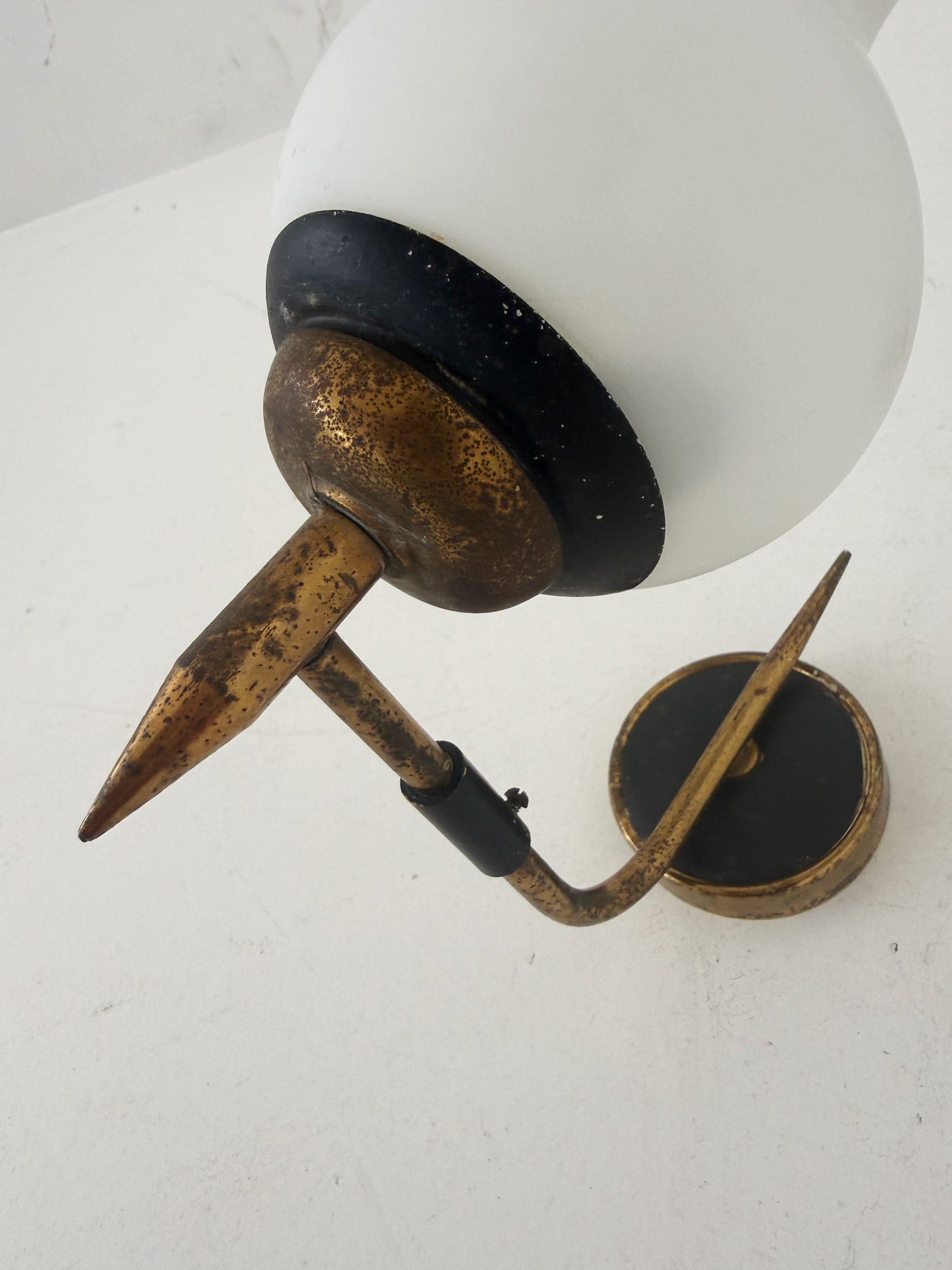 A pair of 1950s/1960s wall lamps