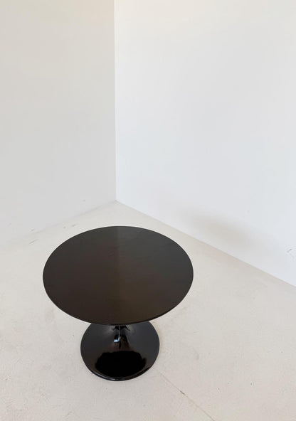 Tavolino modello Tulip