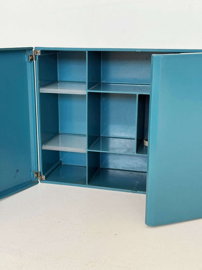 Modular wall-mounted container in molded plastic, produced by Carrara & Matta (C²M), Gardena model, made in Italy.