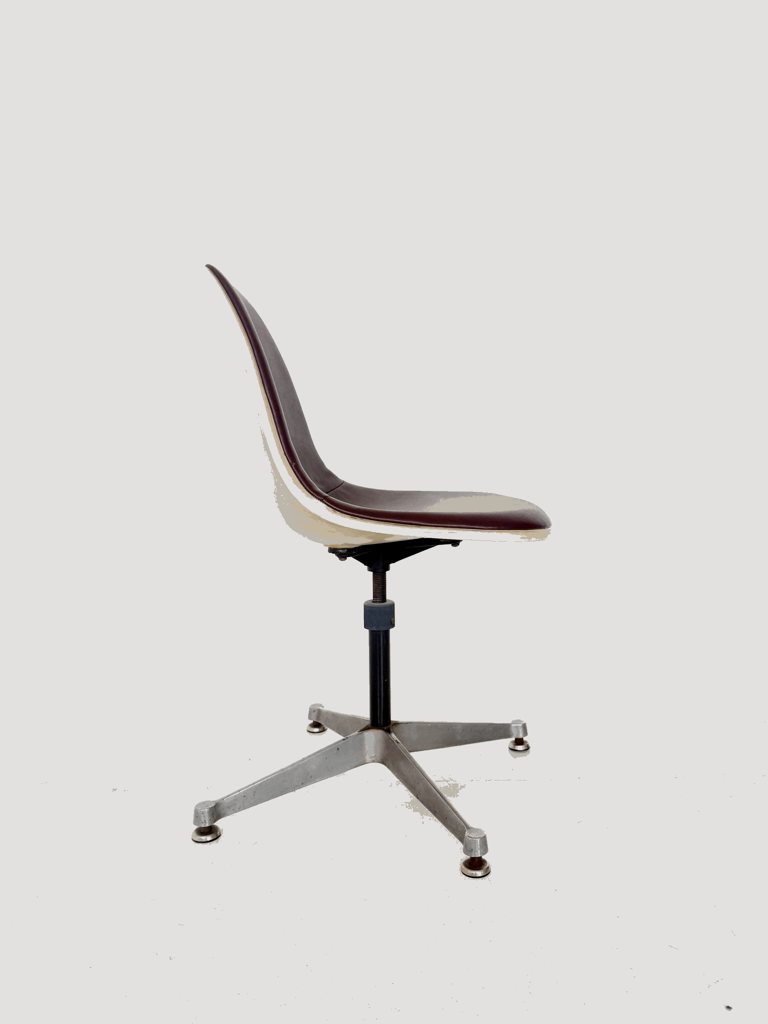 Swivel office chair, Italy, 1960s