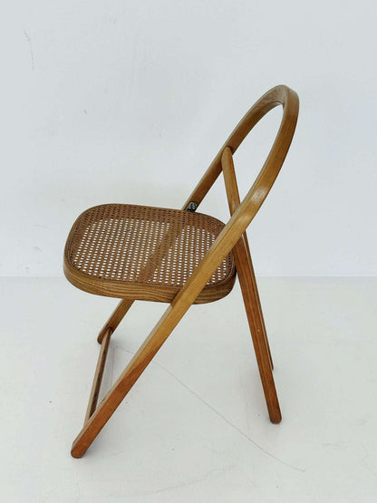1960s folding wooden chair with Vienna straw seat – Made in Italy