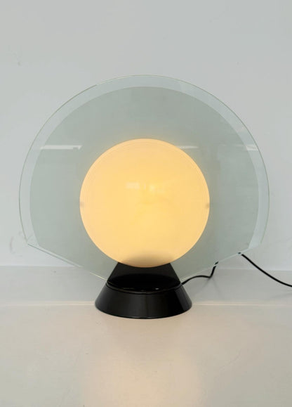 Lampada da tavolo Tikal 1555 di Pier Giuseppe Ramella, anni '80