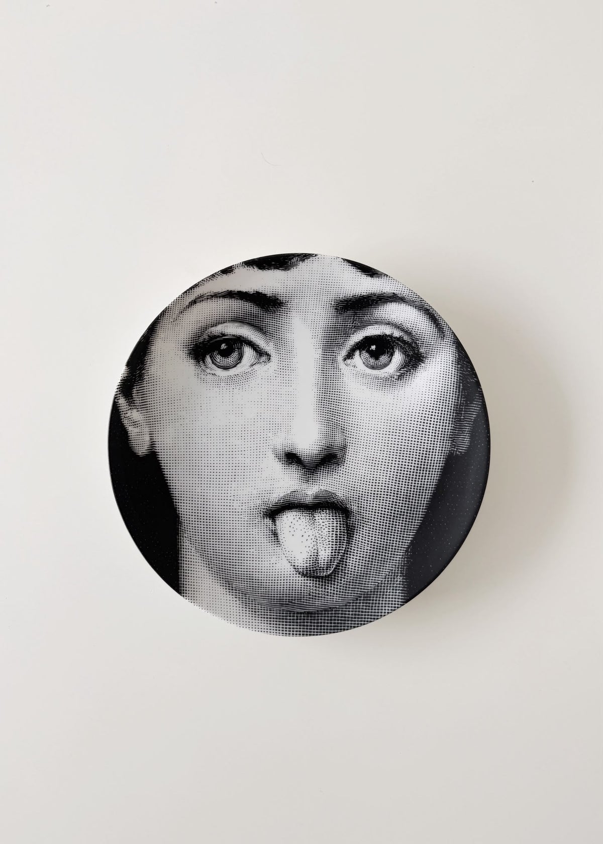 Piero Fornasetti, piatto “Tema e Variazioni” n. 82