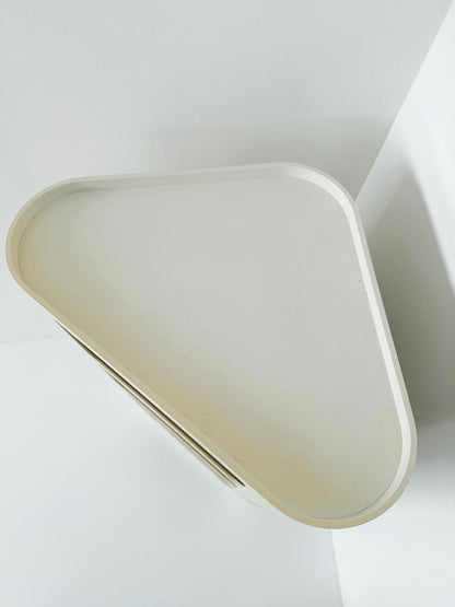 Valletto Triangolo design di A. Brusa per Valenti