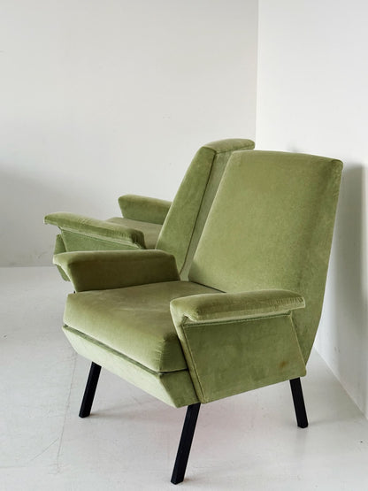 Coppia di poltrone in velluto verde salvia – anni '50/'60