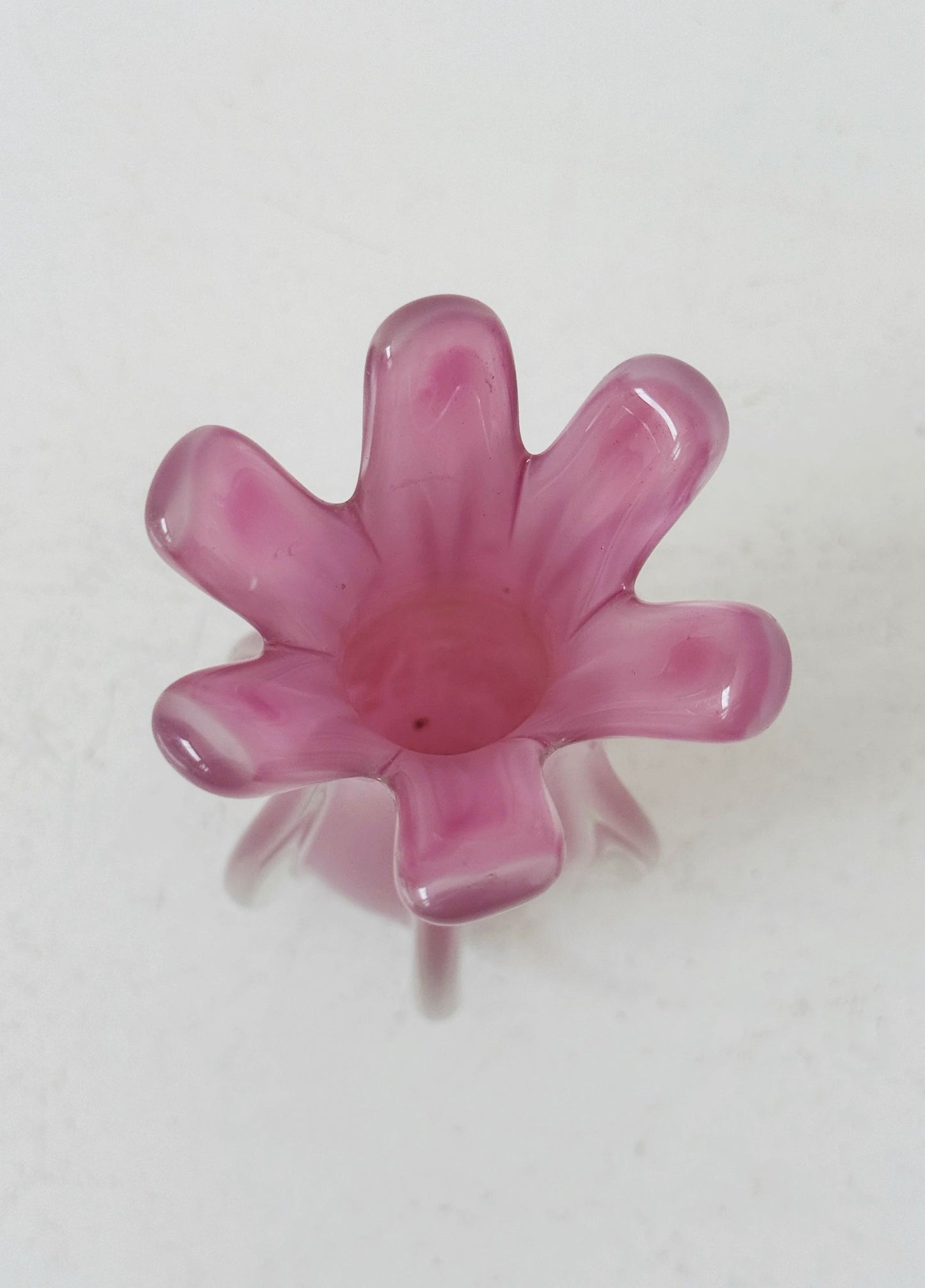 Oball Murano – Small opaline pink art glass vase, 1980s