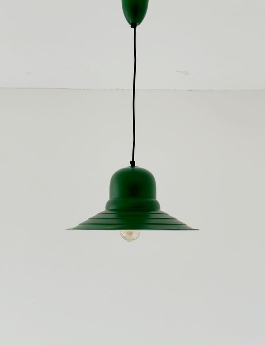 Lampada a sospensione in metallo laccato verde, anni '70
