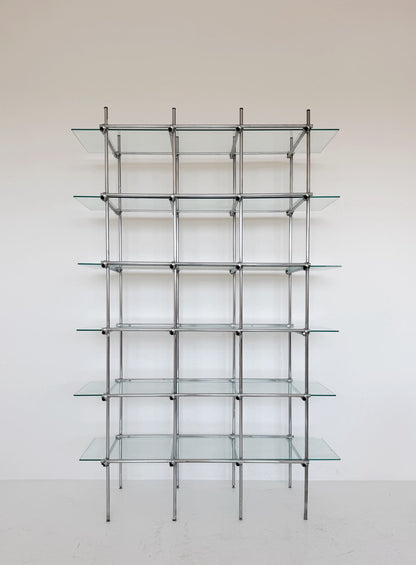 Modular steel and glass display unit