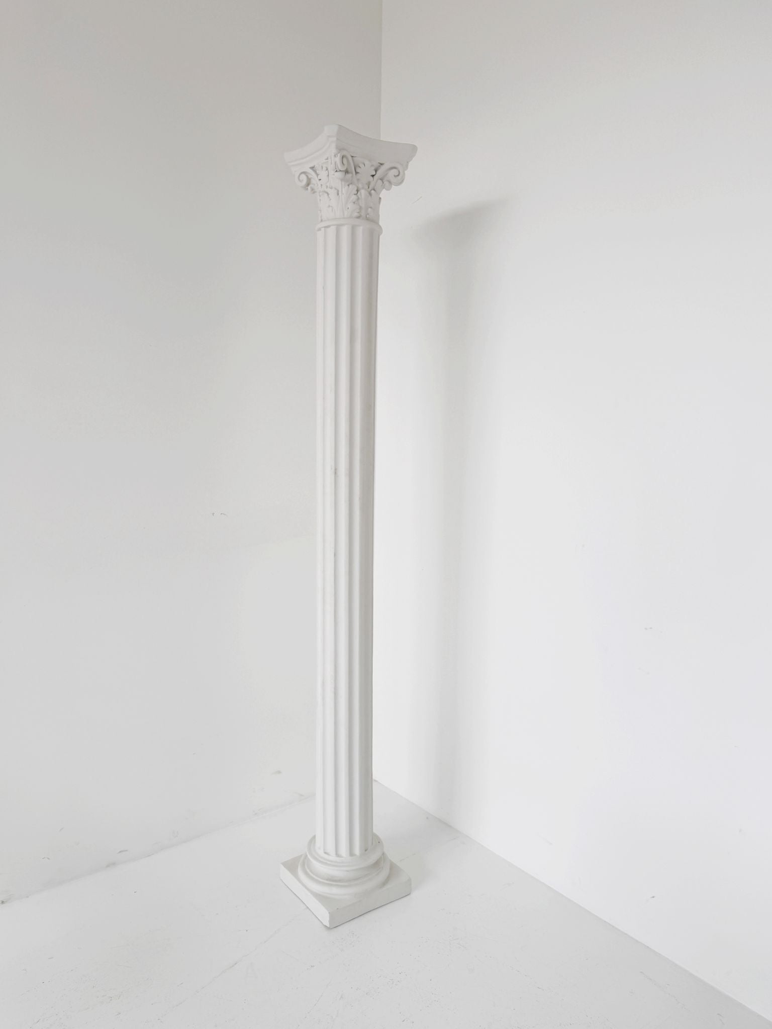 Classic style decorative plastic column