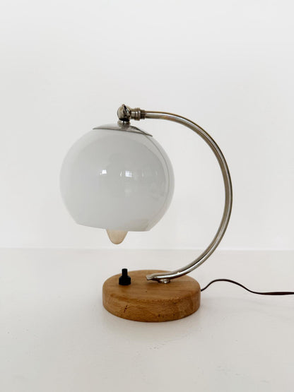 Abat jour with wooden base