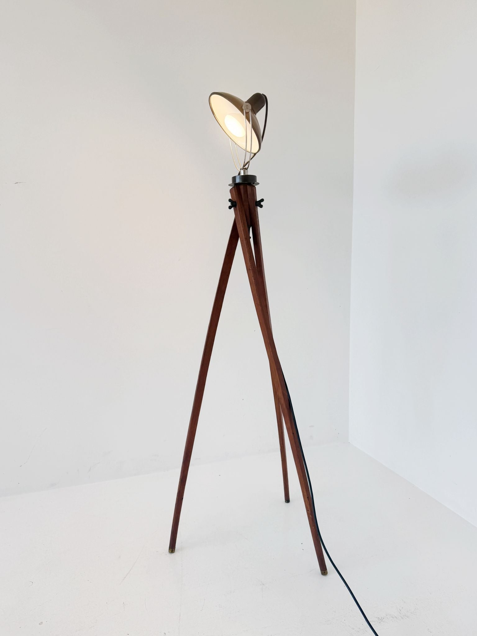 Wooden Tripod Floor Lamp, 1950s