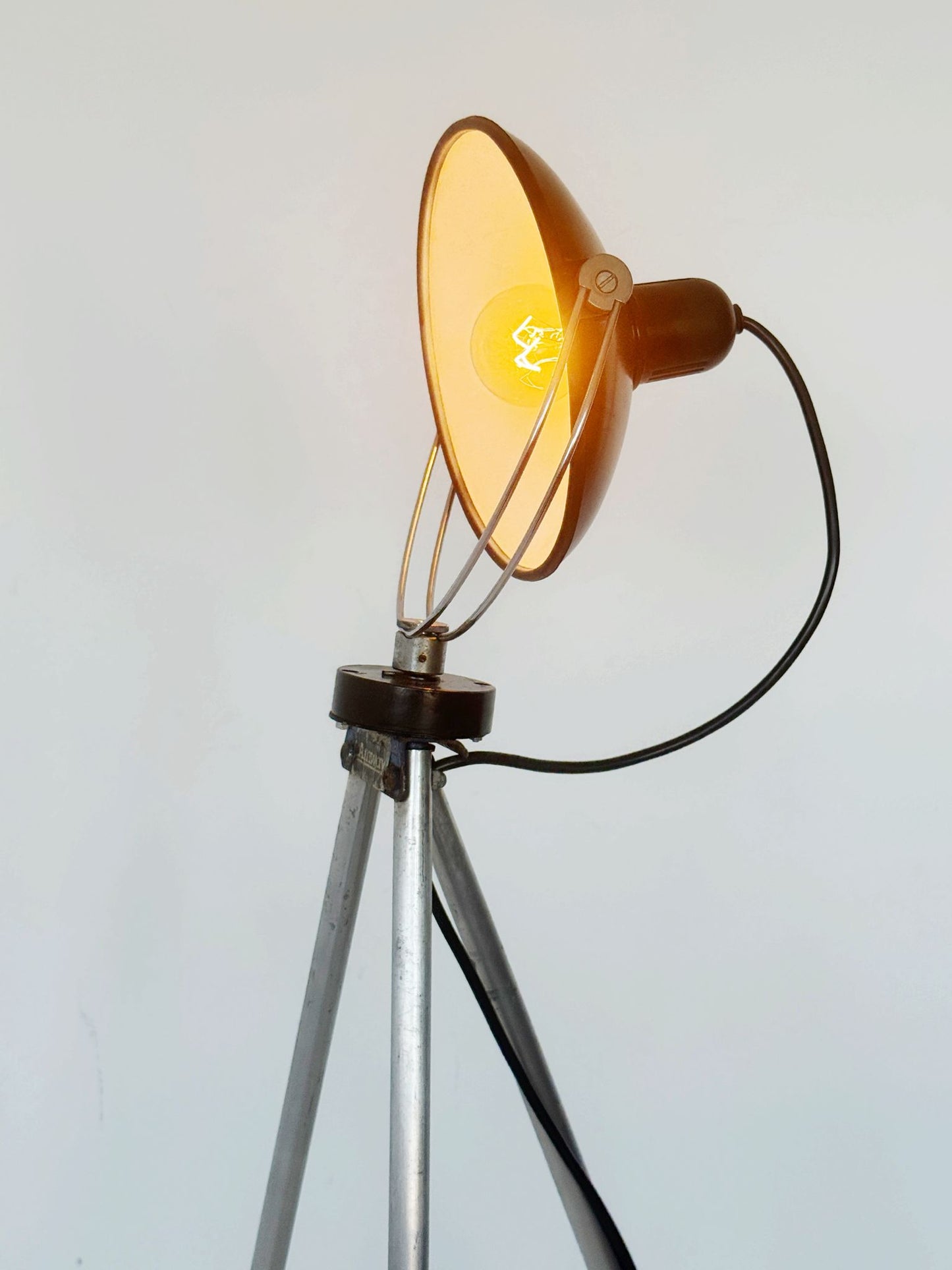 Photographic Tripod Floor Lamp, 1960s/70s