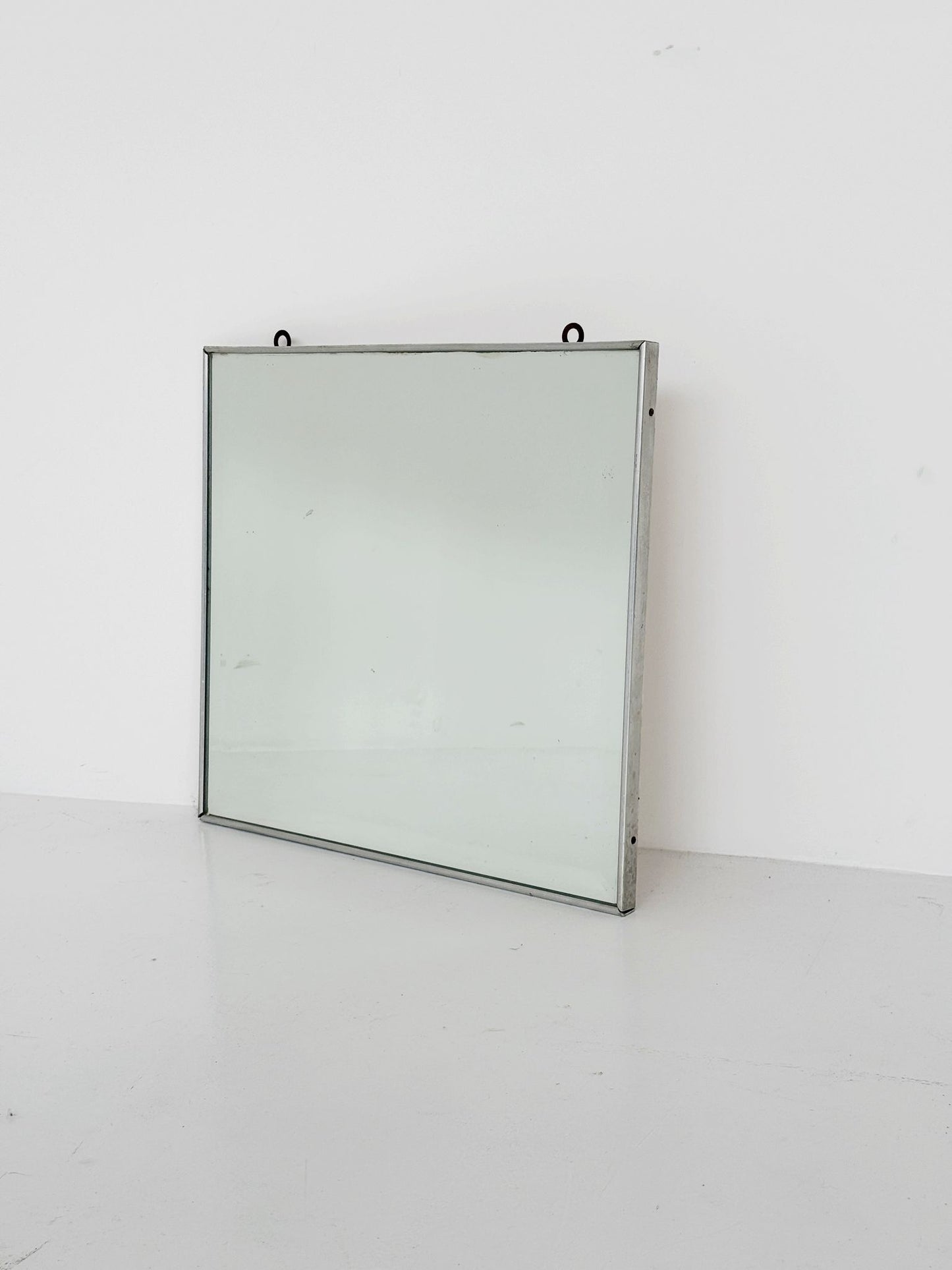 Specchio molato da parete, Italia, 1958.