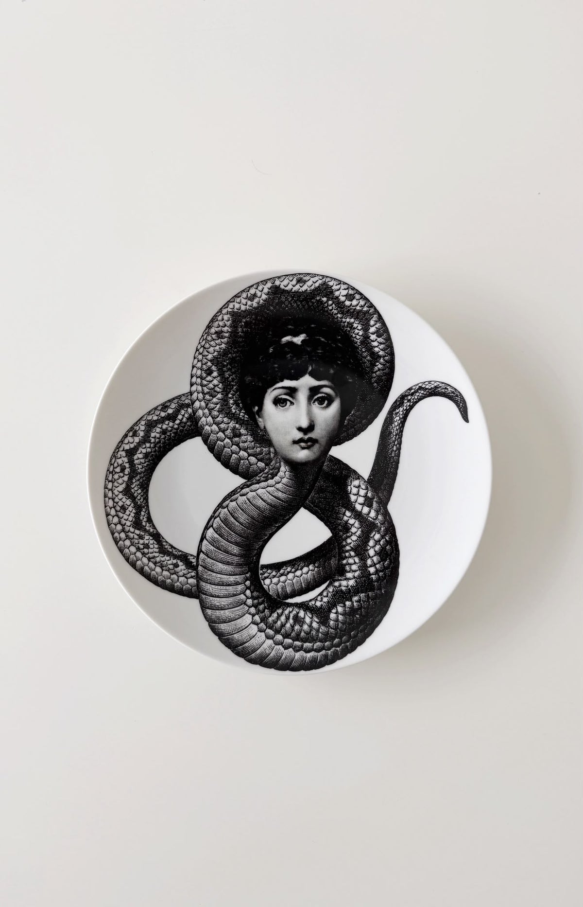Piero Fornasetti, piatto “Tema e Variazioni” n. 220