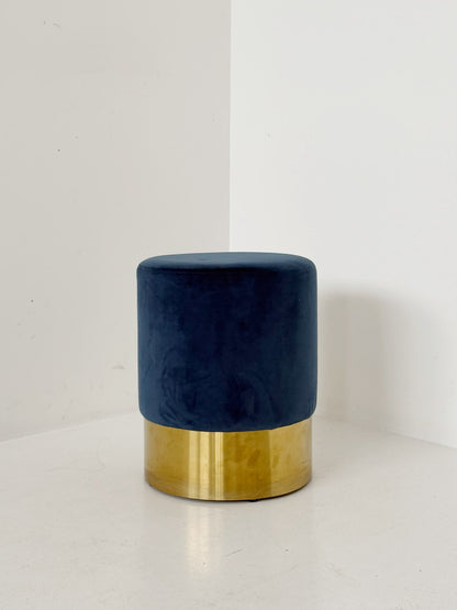 Pouf cilindrico in velluto blu e metallo dorato