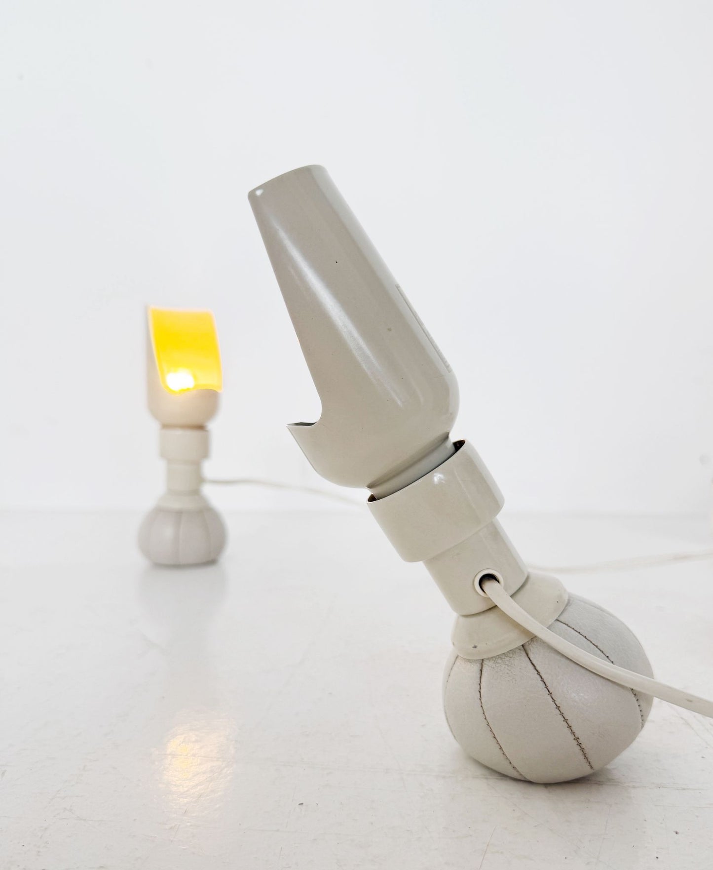 Coppia di lampade 600/P di Gino Sarfatti per Arteluce, 1966