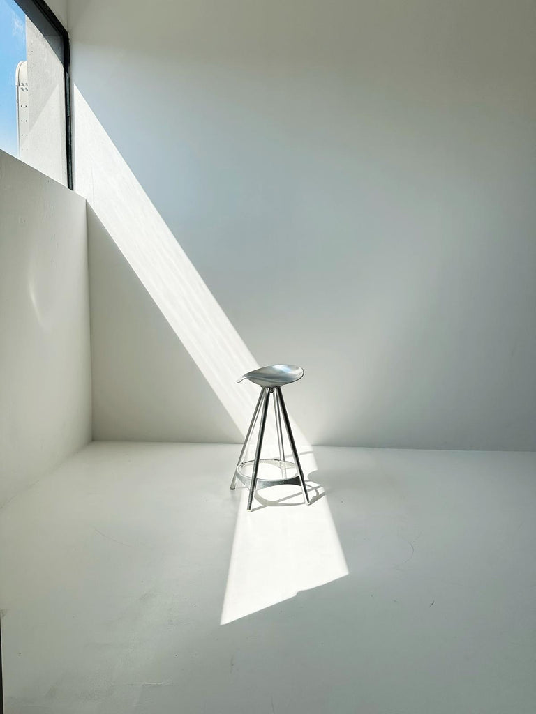 Metal stool