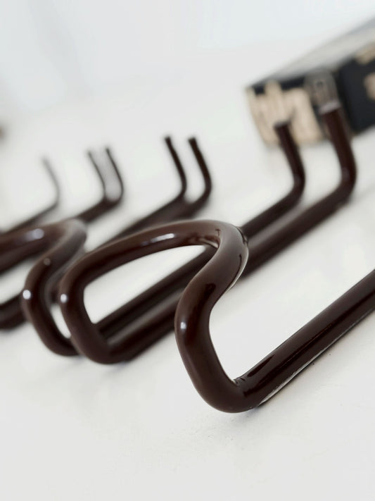 Four Taka hangers, Acerbis