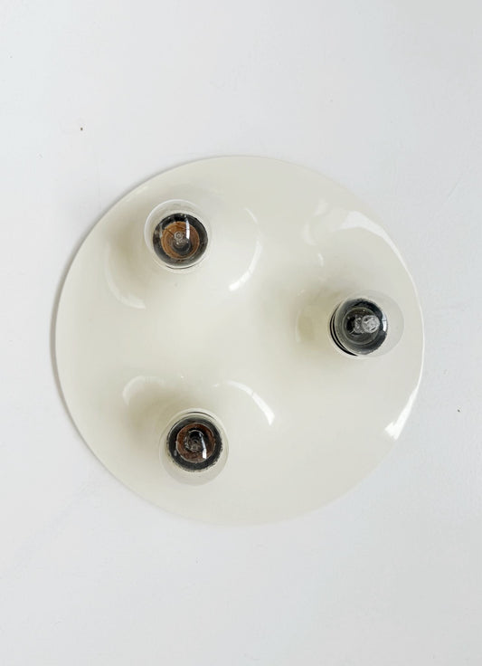 Lampada da parete “Triteti” – Artemide, disegnata da Vico Magistretti