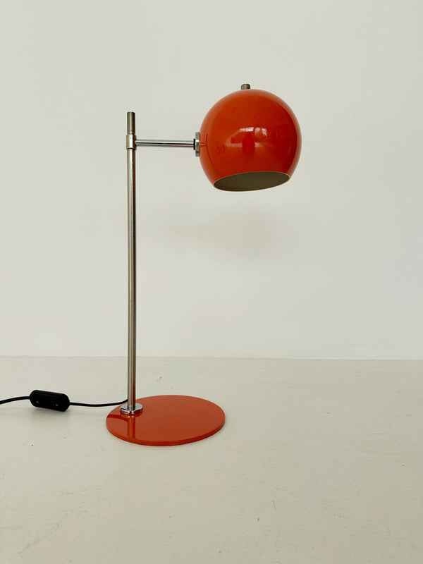 Eye table lamp