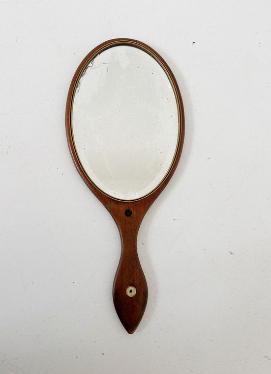 Hand mirror