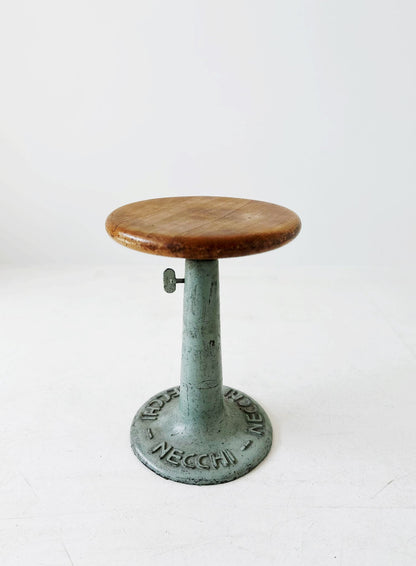 Straordinario esemplare originale di sgabello Necchi degli anni '20