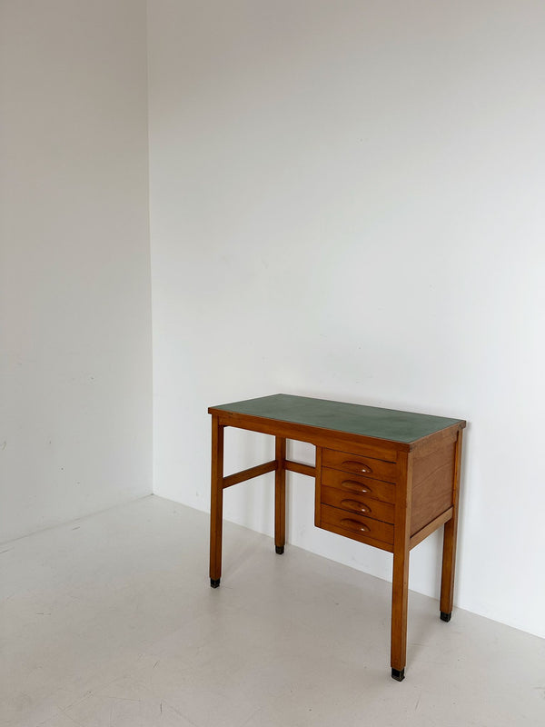 Small writing desk