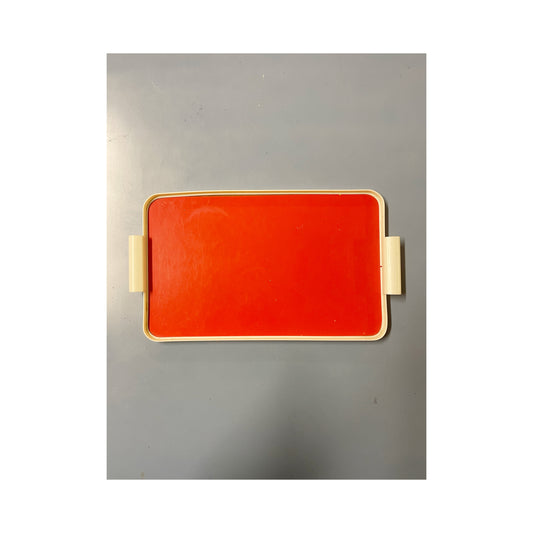 Red tray